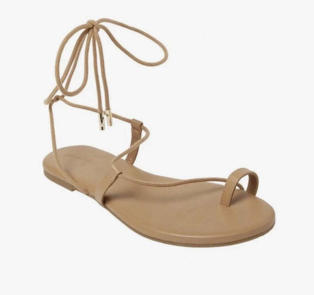 Universal Thread Womens Tan Lace Up Gladiator Ivana Sandals Size 6 With Box